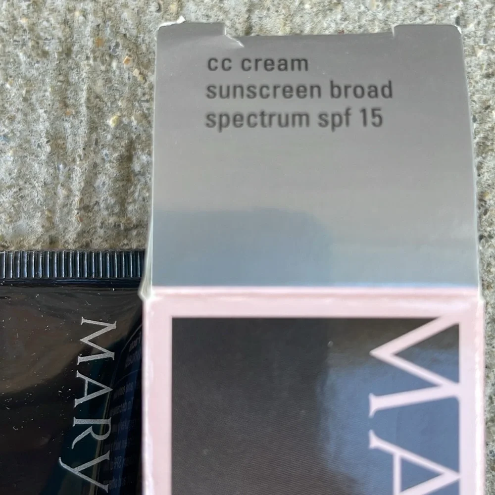 Mary Kay achieve flawless